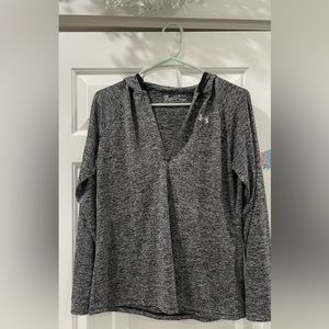 Under armor v cut sweatshirt